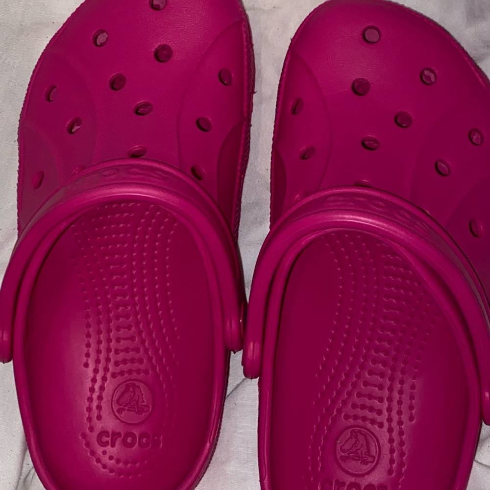 Pink crocs